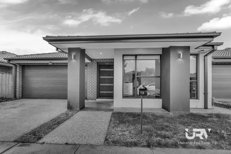 13 Martinshaw Road, Mickleham VIC 3064