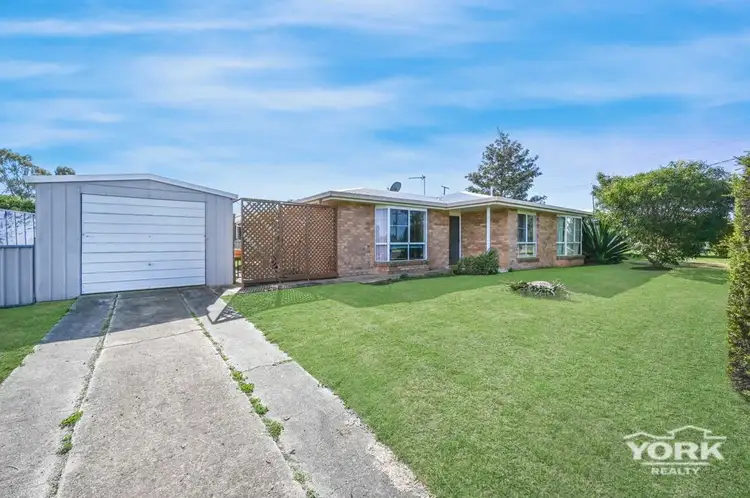 8 Balfour Street, Wyreema QLD 4352