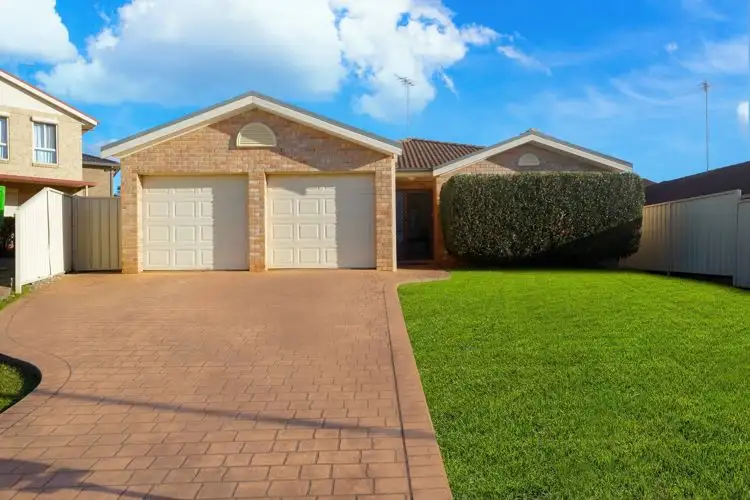 12 Galloway Crescent, St Andrews NSW 2566