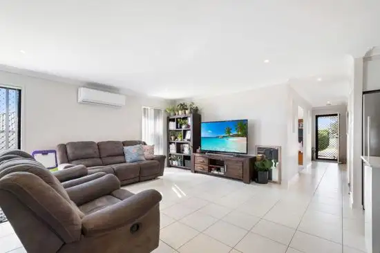 Third view of Homely house listing, 14 Mckinlay Place, Tamworth NSW 2340