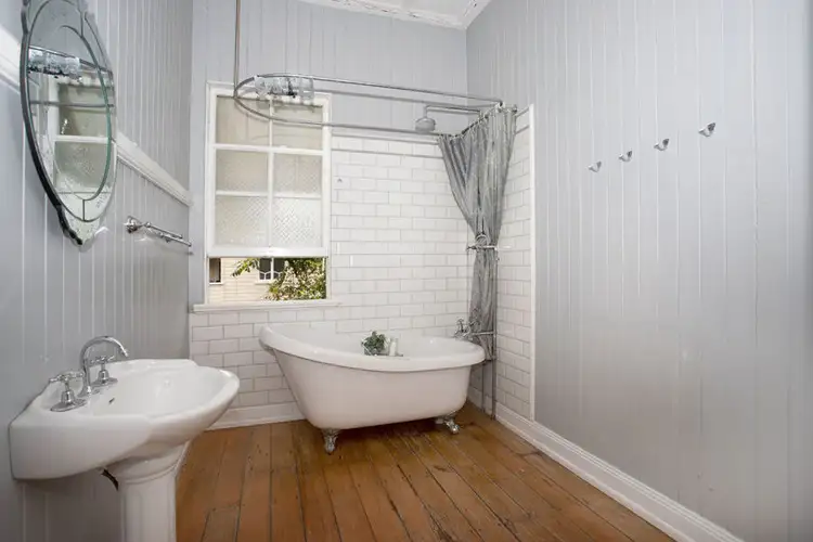 27 Delacy Street, North Ipswich QLD 4305