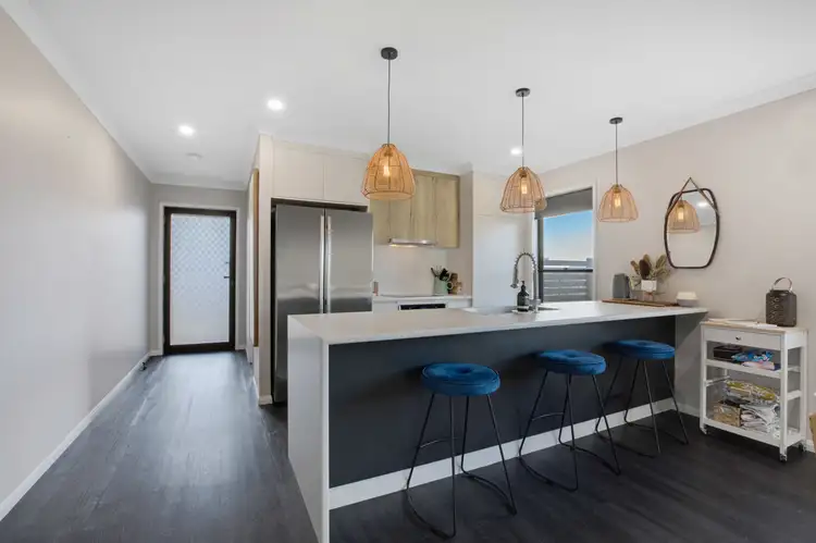 Fourth view of Homely house listing, 5 Chalmers Court, Mount Pleasant QLD 4740