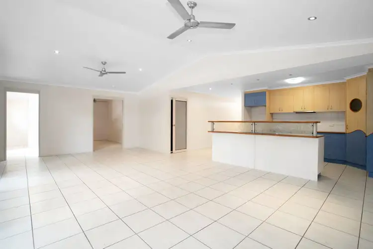 Fifth view of Homely house listing, 27/4 Bourke Street, Blacks Beach QLD 4740
