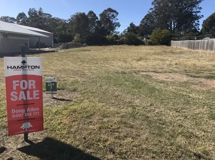 74 Naomi Drive, Crows Nest QLD 4355