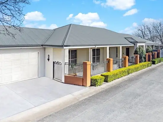 Main view of Homely house listing, 1 Macarthur Place, Tamworth NSW 2340