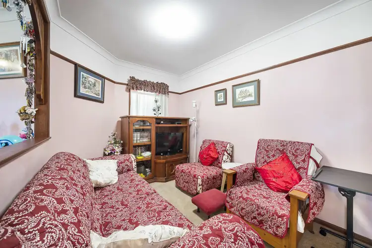 Sixth view of Homely unit listing, 2/17 Hamilton Street, Newtown QLD 4350