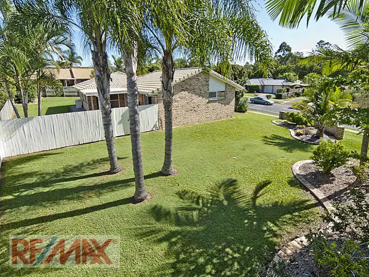 Fourth view of Homely house listing, 1 Saraband dve, Eatons Hill QLD 4037