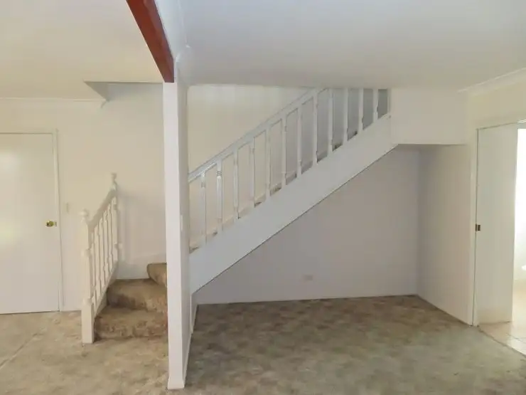 Fifth view of Homely townhouse listing, 10/38 Short Street, Stanthorpe QLD 4380