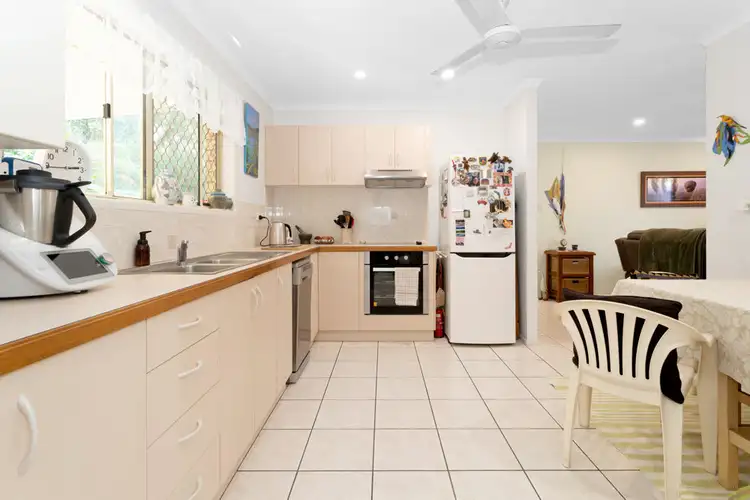 Fifth view of Homely unit listing, 3/5 Clearvista Crescent, Mount Pleasant QLD 4740