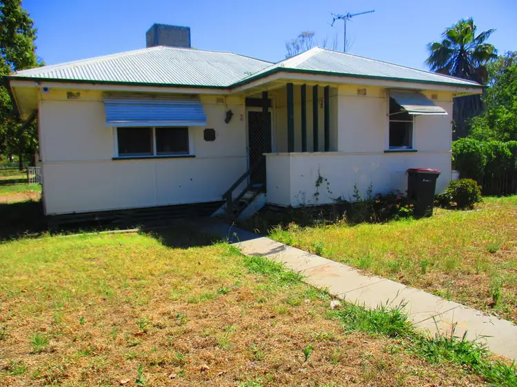 43 Adelaide Street, Moree NSW 2400