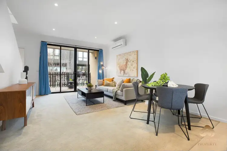 10 Steel Walk, Maidstone VIC 3012