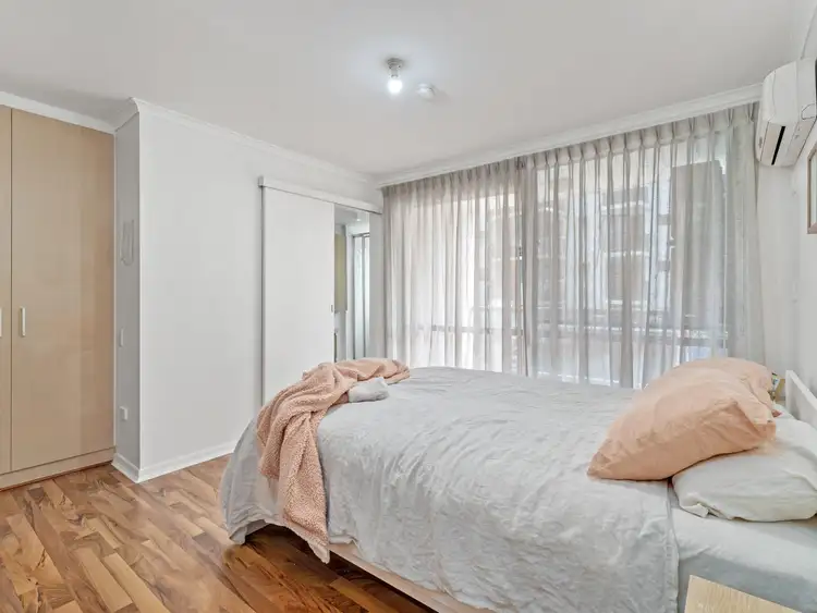 Third view of Homely unit listing, 2/89 Thorn Street, Kangaroo Point QLD 4169