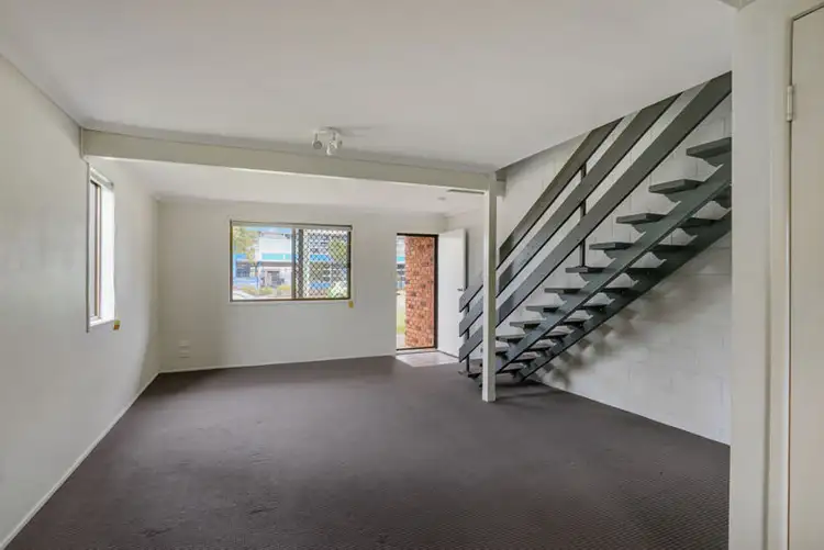 Fifth view of Homely unit listing, 1/143 Toolooa Street, South Gladstone QLD 4680