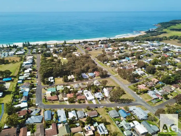 Fifth view of Homely house listing, 12 Saltwater Crescent, Diamond Beach NSW 2430