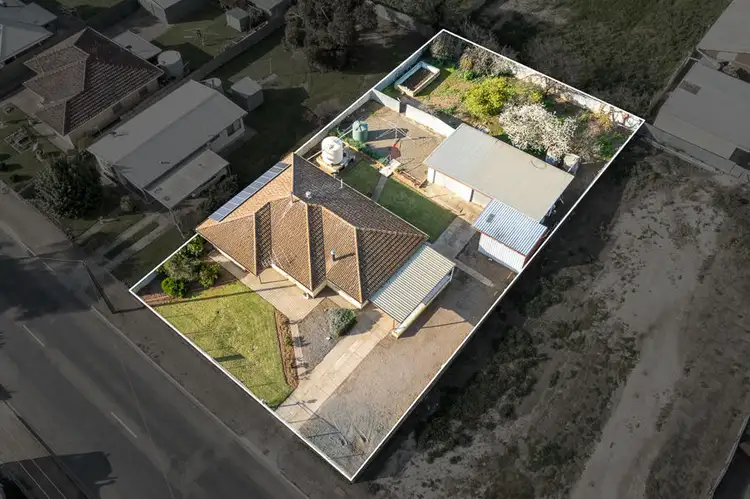 Second view of Homely house listing, 8 Weigall Avenue, Murray Bridge SA 5253