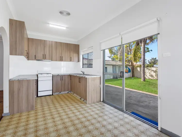 Second view of Homely house listing, 2 Catherine Crescent, Rooty Hill NSW 2766