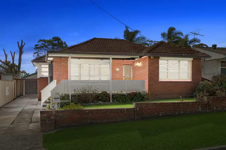 10 Leonard Avenue, Greystanes NSW 2145
