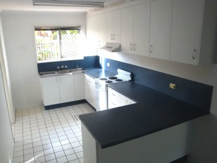 Fifth view of Homely semi-detached listing, 6 Whitney St, Andergrove QLD 4740