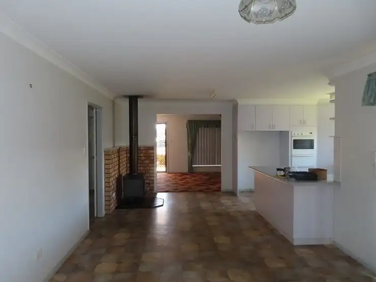 Sixth view of Homely house listing, 7a Harris Street, Stanthorpe QLD 4380