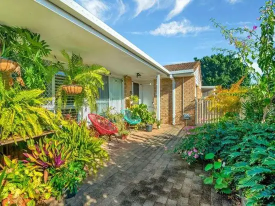 Main view of Homely villa listing, 32/154 Currumbin Creek Road, Currumbin Waters QLD 4223