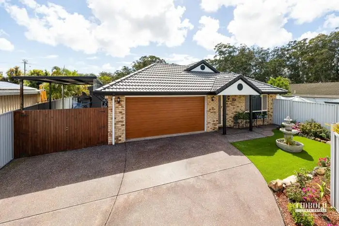 19 Niblick Way, Redland Bay QLD 4165