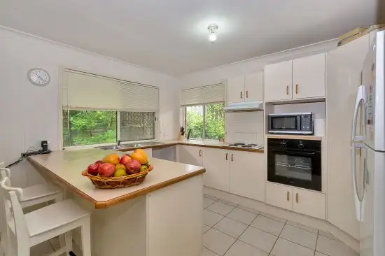 Second view of Homely house listing, 10 Curtis Pl, Calamvale QLD 4116