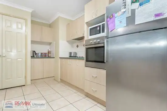 Third view of Homely house listing, 5 Hoddle Court, Rothwell QLD 4022