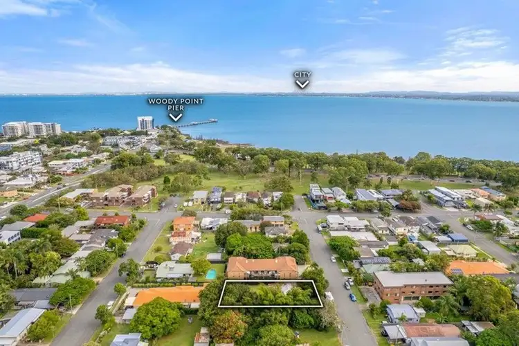 36 Hawthorne Street, Woody Point QLD 4019