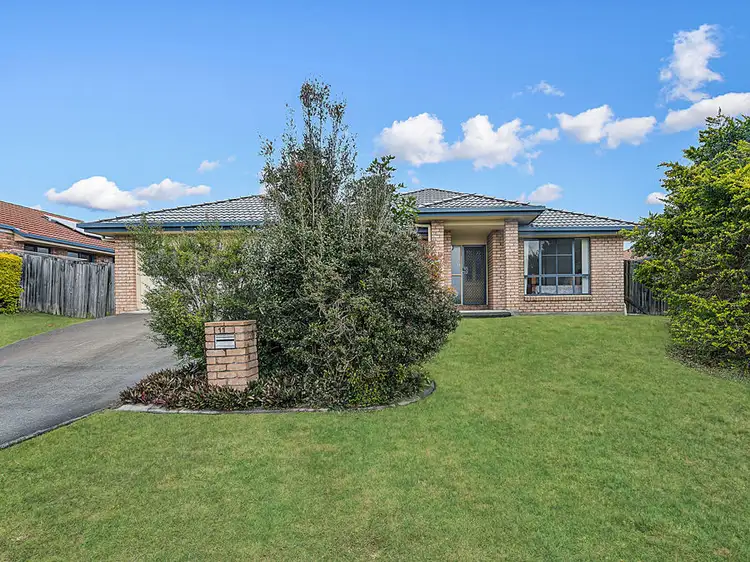 11 Dewhurst Crescent, Raceview QLD 4305