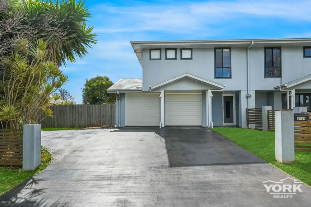 Main view of Homely unit listing, 2/37 Highgrove Drive, Highfields QLD 4352