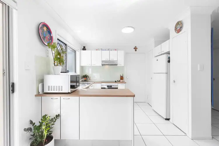 Sixth view of Homely townhouse listing, 2/8 Ruocco Street, Bracken Ridge QLD 4017