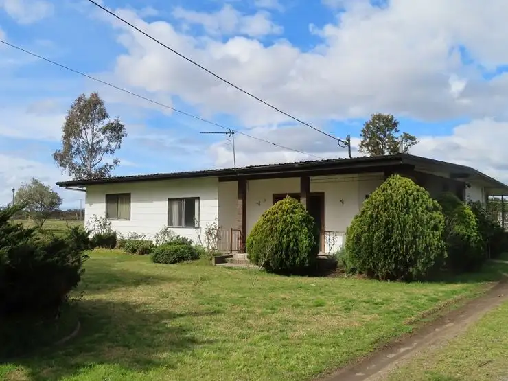 Main view of Homely house listing, 50 Old Warwick Road, Stanthorpe QLD 4380