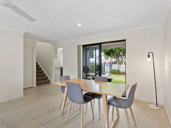 Fourth view of Homely townhouse listing, 27/1 Emerald Place, Bridgeman Downs QLD 4035