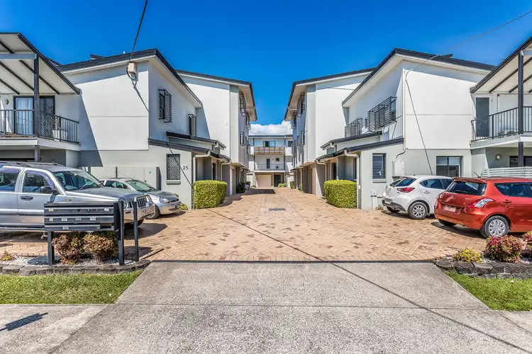 10/25-27 Georgina Street, Woody Point QLD 4019