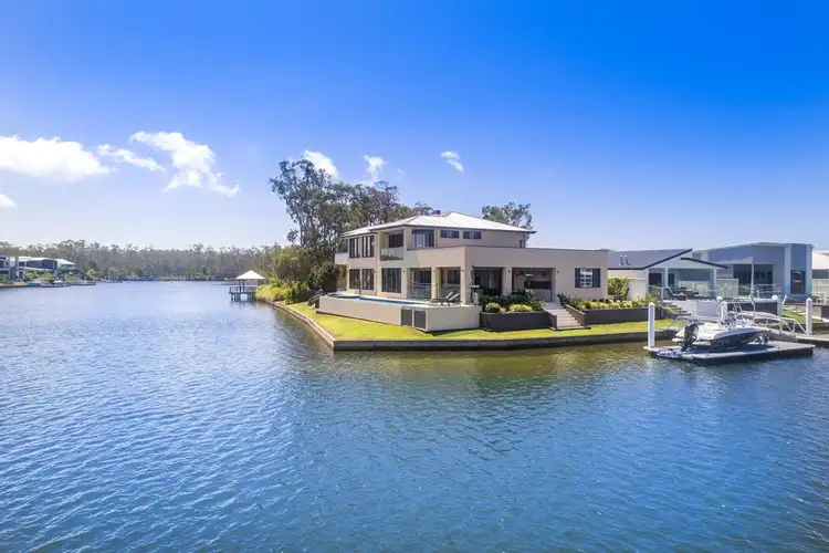 45 Bond Street, Pelican Waters QLD 4551