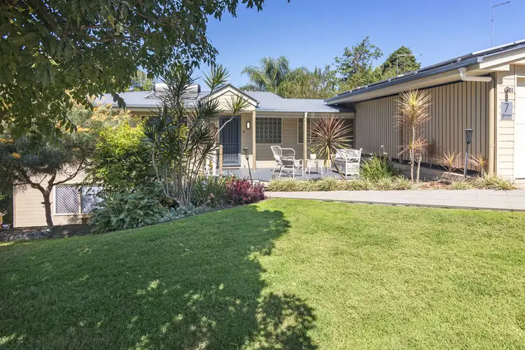 7 Glencoe Avenue, Tarragindi QLD 4121
