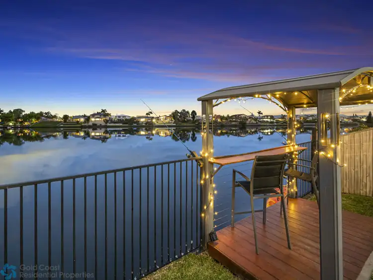 21 Naranja Crescent, Benowa QLD 4217