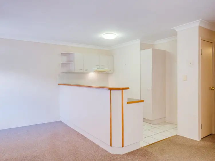 Sixth view of Homely unit listing, 2/47 Gamelin Crescent, Stafford QLD 4053