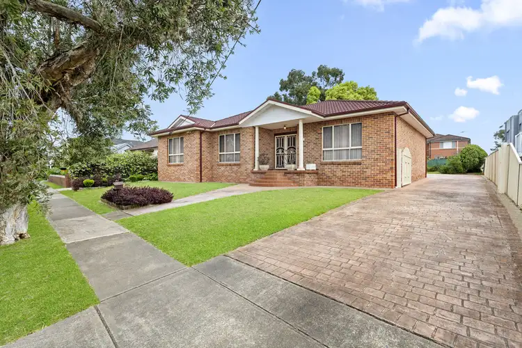 7 Rosebery Road, Guildford NSW 2161