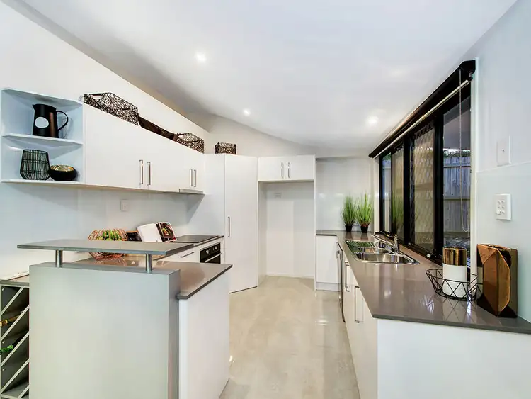 Fifth view of Homely townhouse listing, 12/52 Bevan Street, Mount Gravatt East QLD 4122