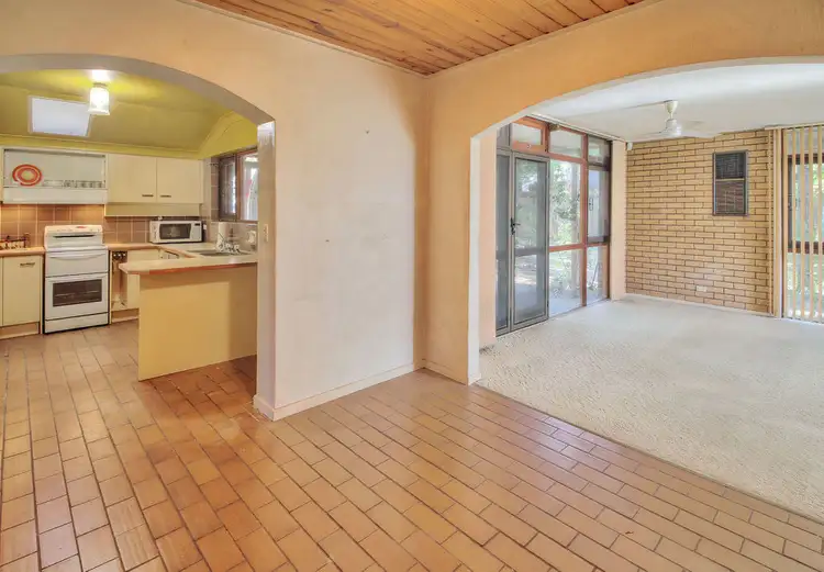Second view of Homely house listing, 198 Pinelands Road, Sunnybank Hills QLD 4109
