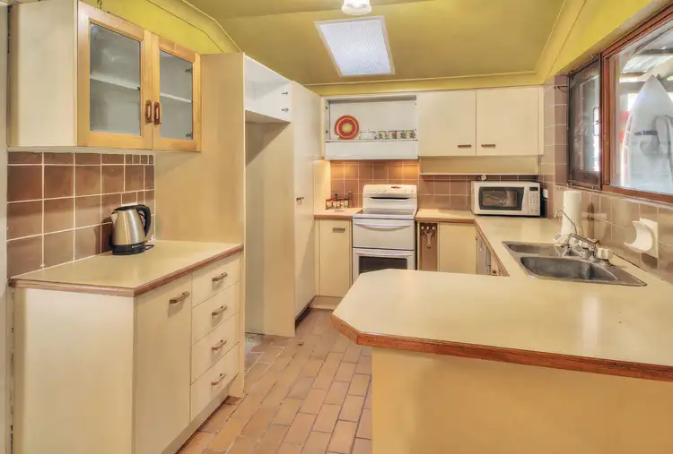 Fourth view of Homely house listing, 198 Pinelands Road, Sunnybank Hills QLD 4109
