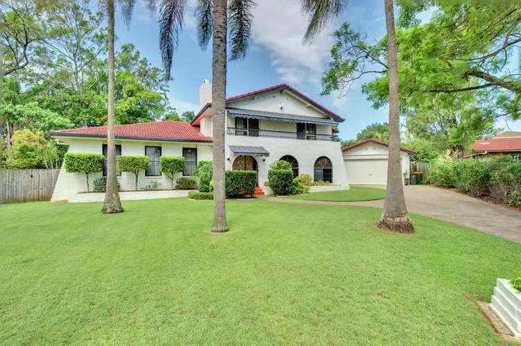 3 Manara Place, Eight Mile Plains QLD 4113