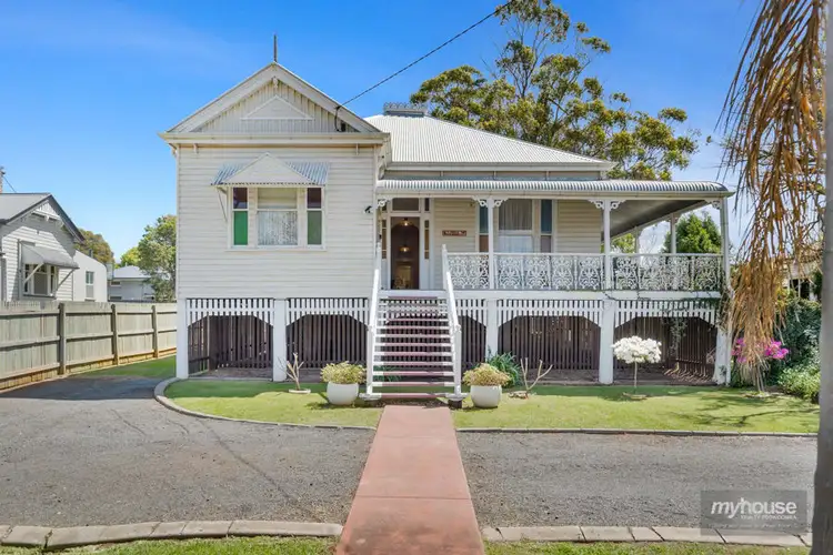 69 West Street, Newtown QLD 4350