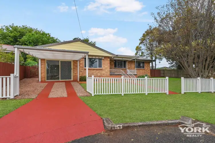 10 Merryl Street, South Toowoomba QLD 4350