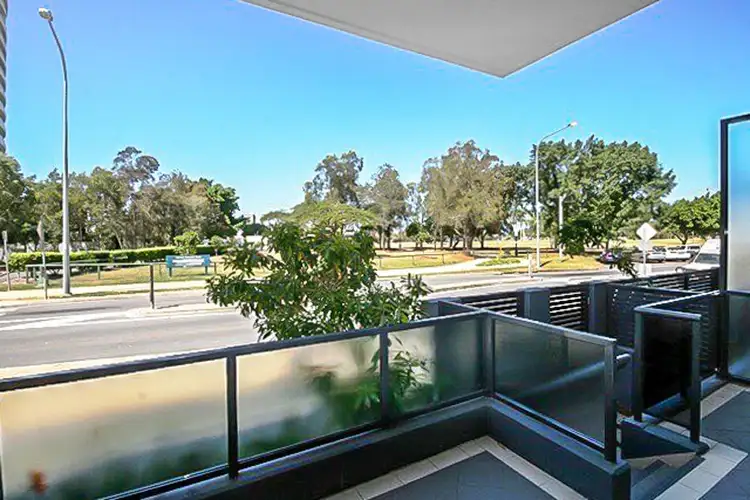 413/2 Aqua Street, Southport QLD 4215