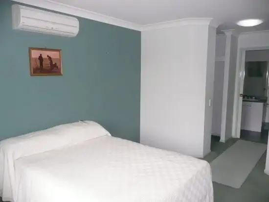 Third view of Homely house listing, 3 Lake Breeze Dr, Loganholme QLD 4129