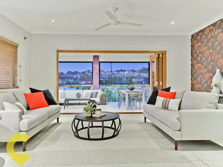 Second view of Homely house listing, 18 Pembridge Place, Carindale QLD 4152