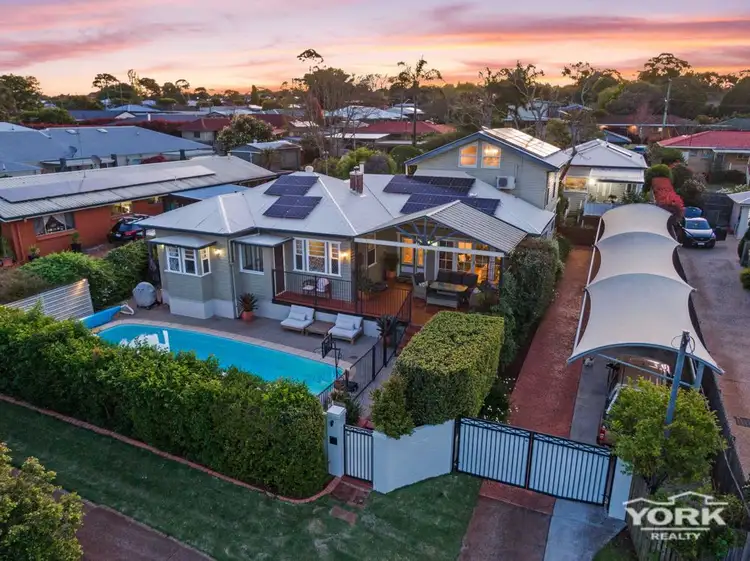 243 Mackenzie Street, Centenary Heights QLD 4350