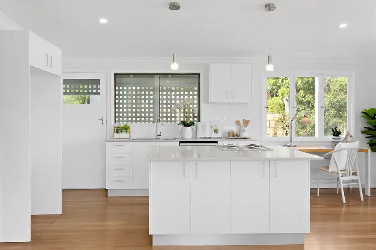 Fourth view of Homely house listing, 2 Cestrum Street, Arana Hills QLD 4054